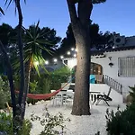 Villa Marquerite Moraira, 5 Minutes From Teulada