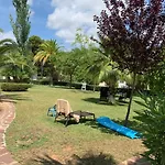Marquerite Moraira, 5 Minutes From
