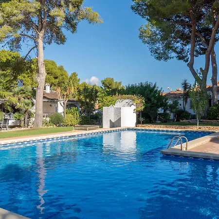 Marquerite Moraira, 5 Minutes From Villa *