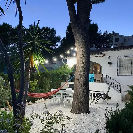 Villa Marquerite Moraira, 5 Minutes From Teulada