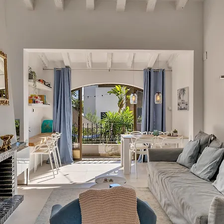 Villa Marquerite Moraira, 5 Minutes From