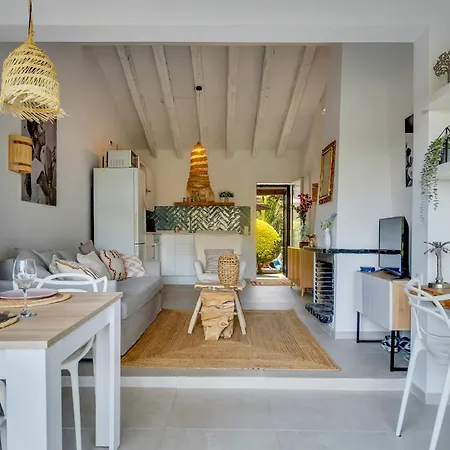 Villa Marquerite Moraira, 5 Minutes From *